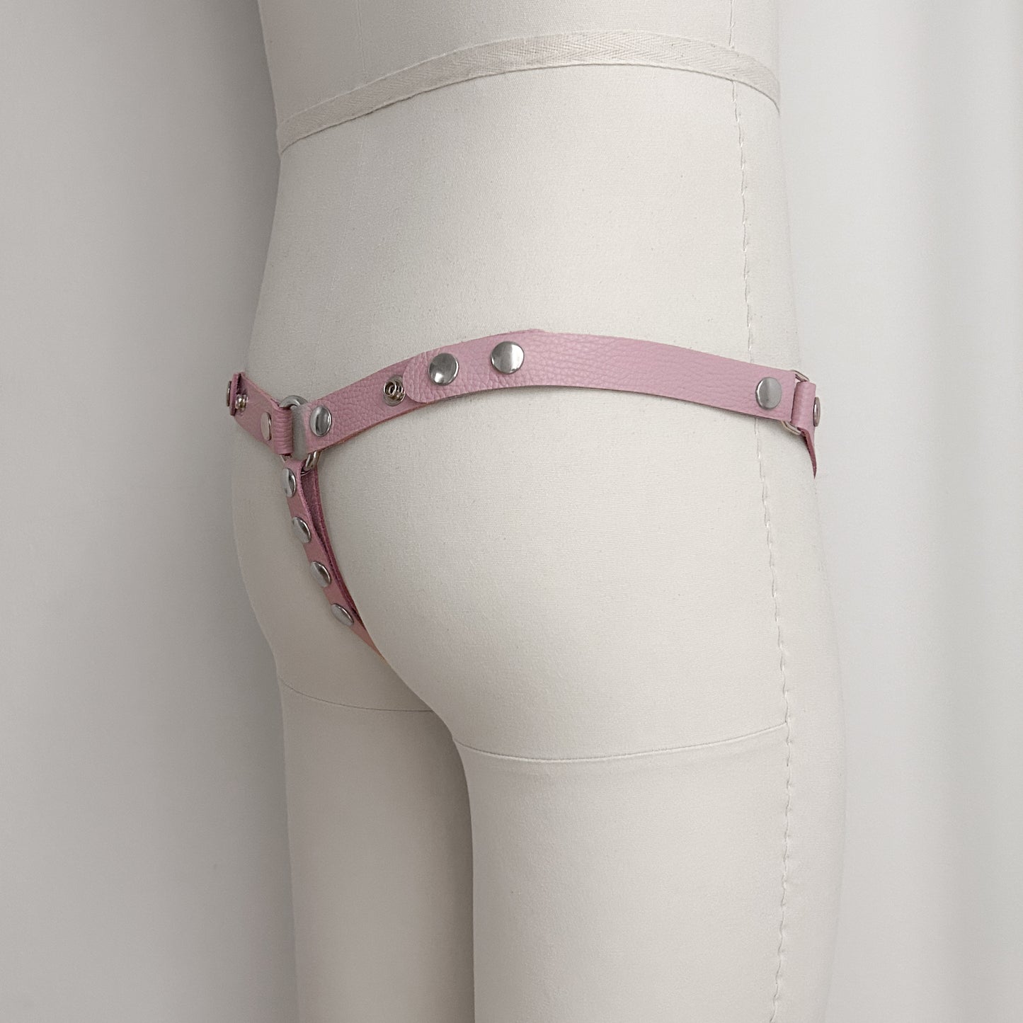 Lilac Thong Harness - Classic