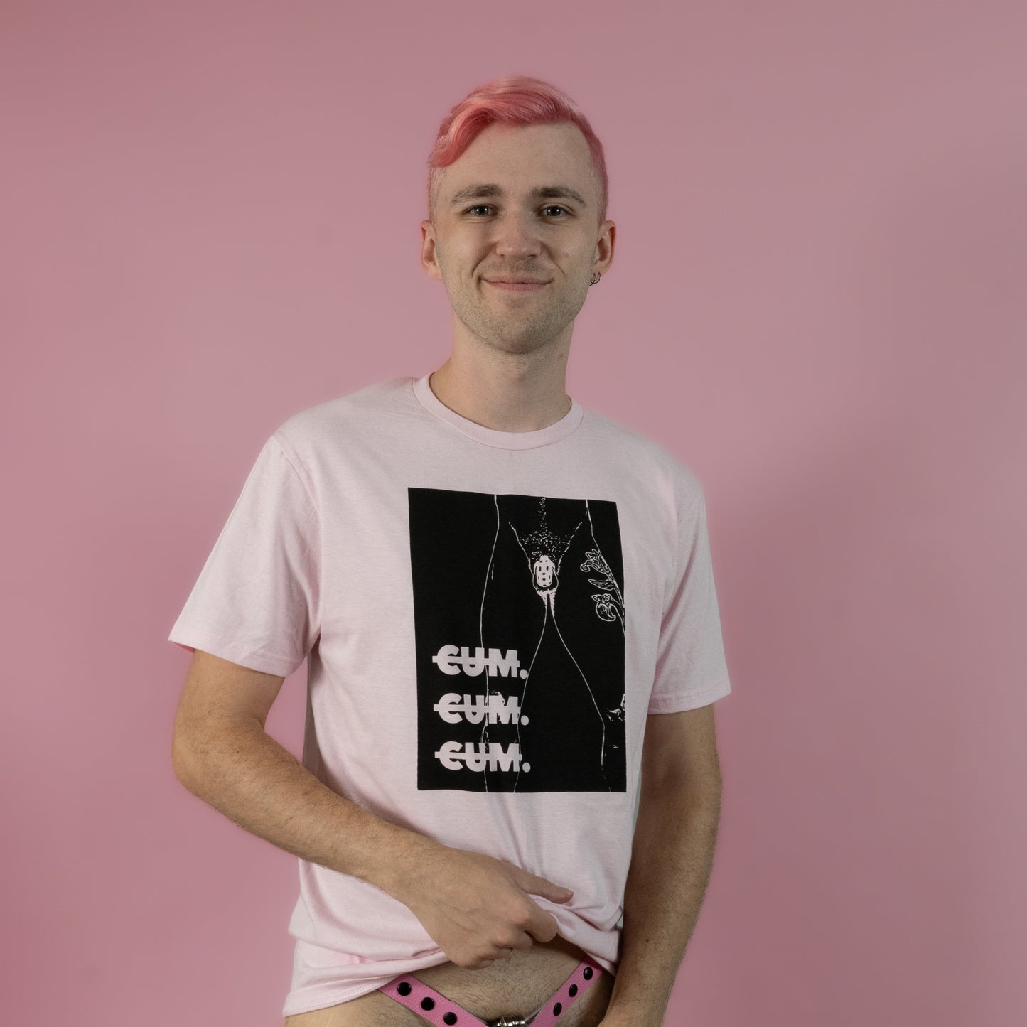 Cum Cum Cum - Pink - T-Shirt